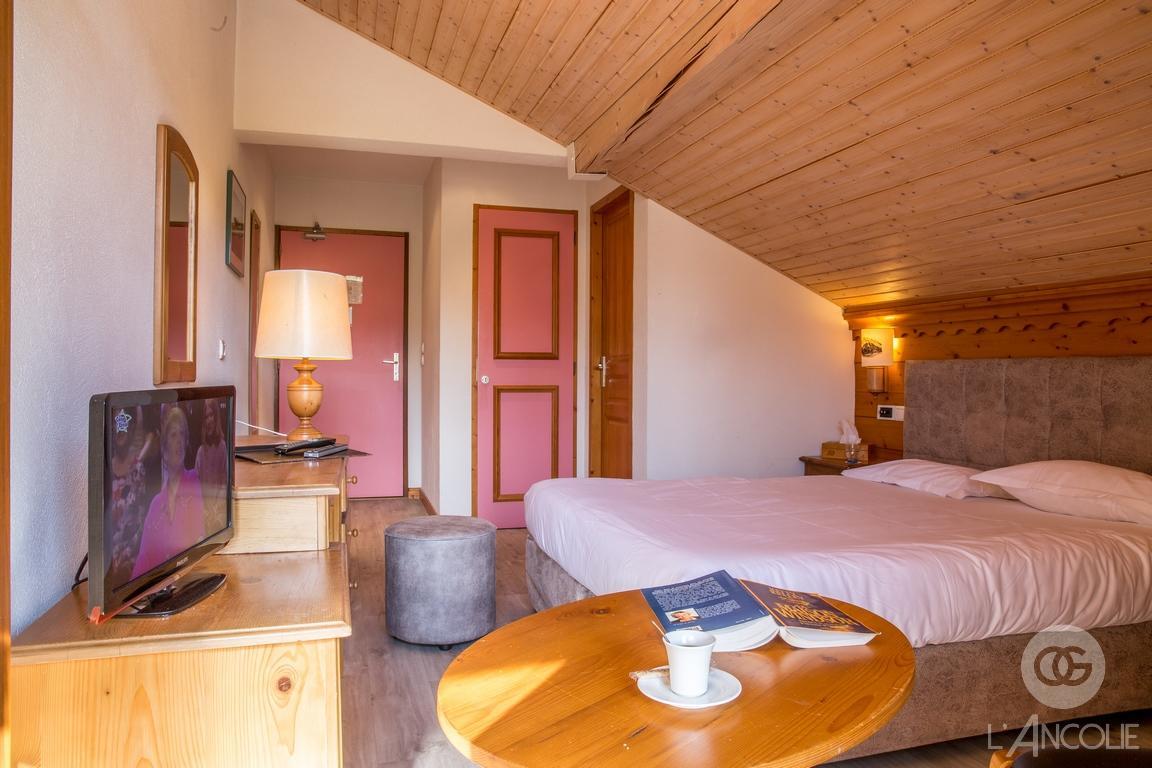 L'Ancolie "Chalet Du Lac" Cruseilles Exterior photo